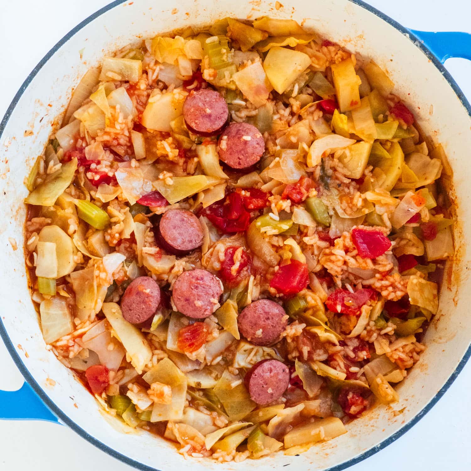 Easy One-Pot Cabbage Jambalaya: Quick Weeknight Sausage & Rice
